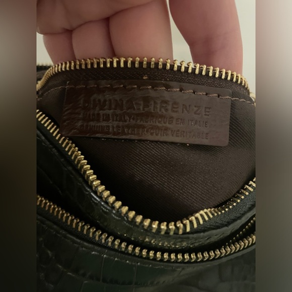 Divina Firenze Crossbody Satchel - Picture 10 of 10